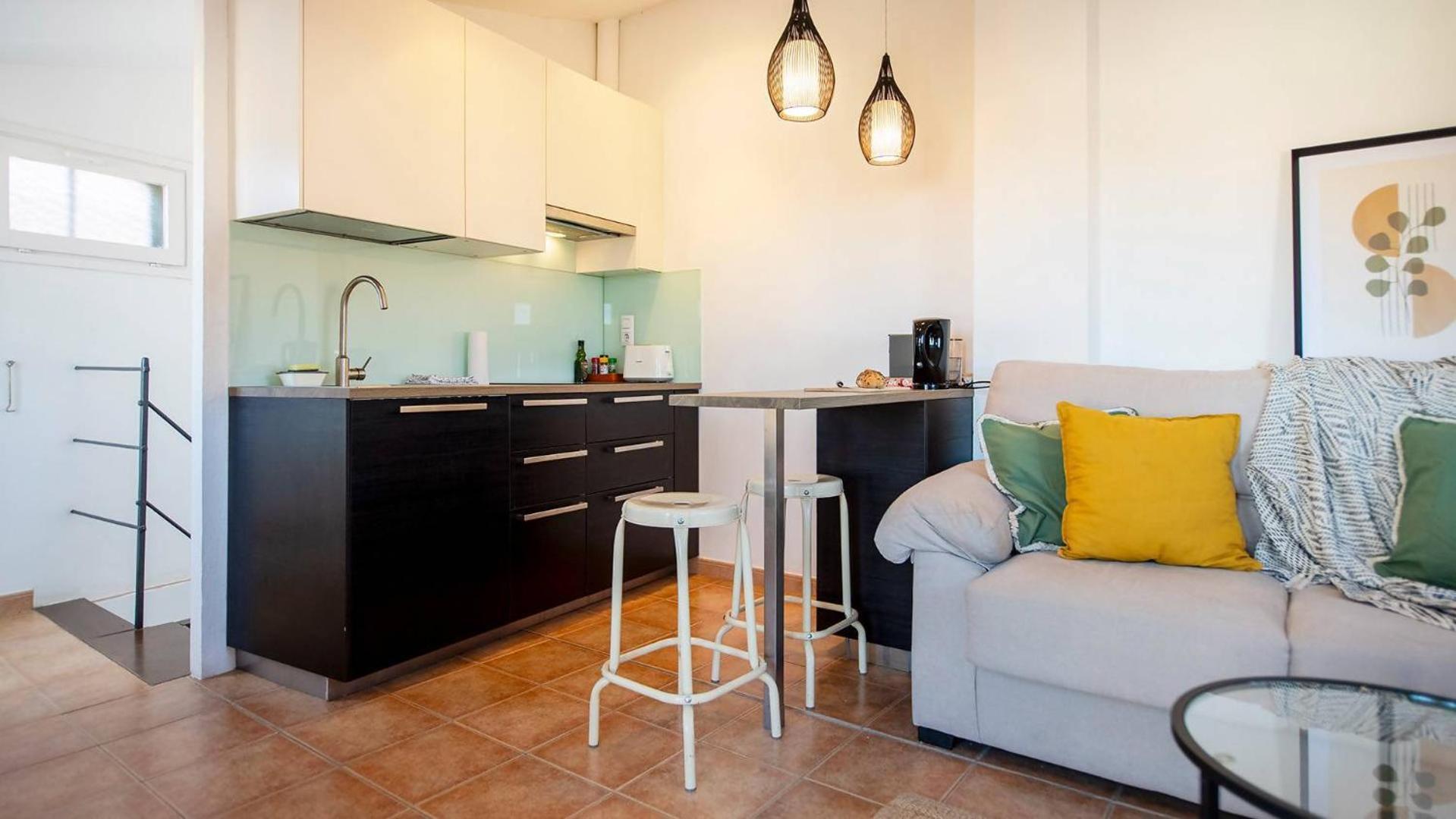 Romantic Duplex With Terrace And Great Views Girona Room photo